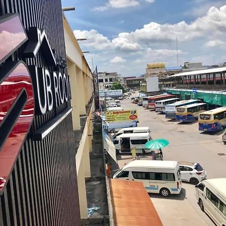 ซับรูมโฮเทล Subroom Hotel Surat Thani Exterior foto